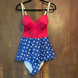Wonder Woman bathing suit costume size 2 plus size